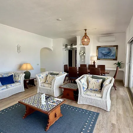 Felicidade - Private Heated Pool - 8 Guests -